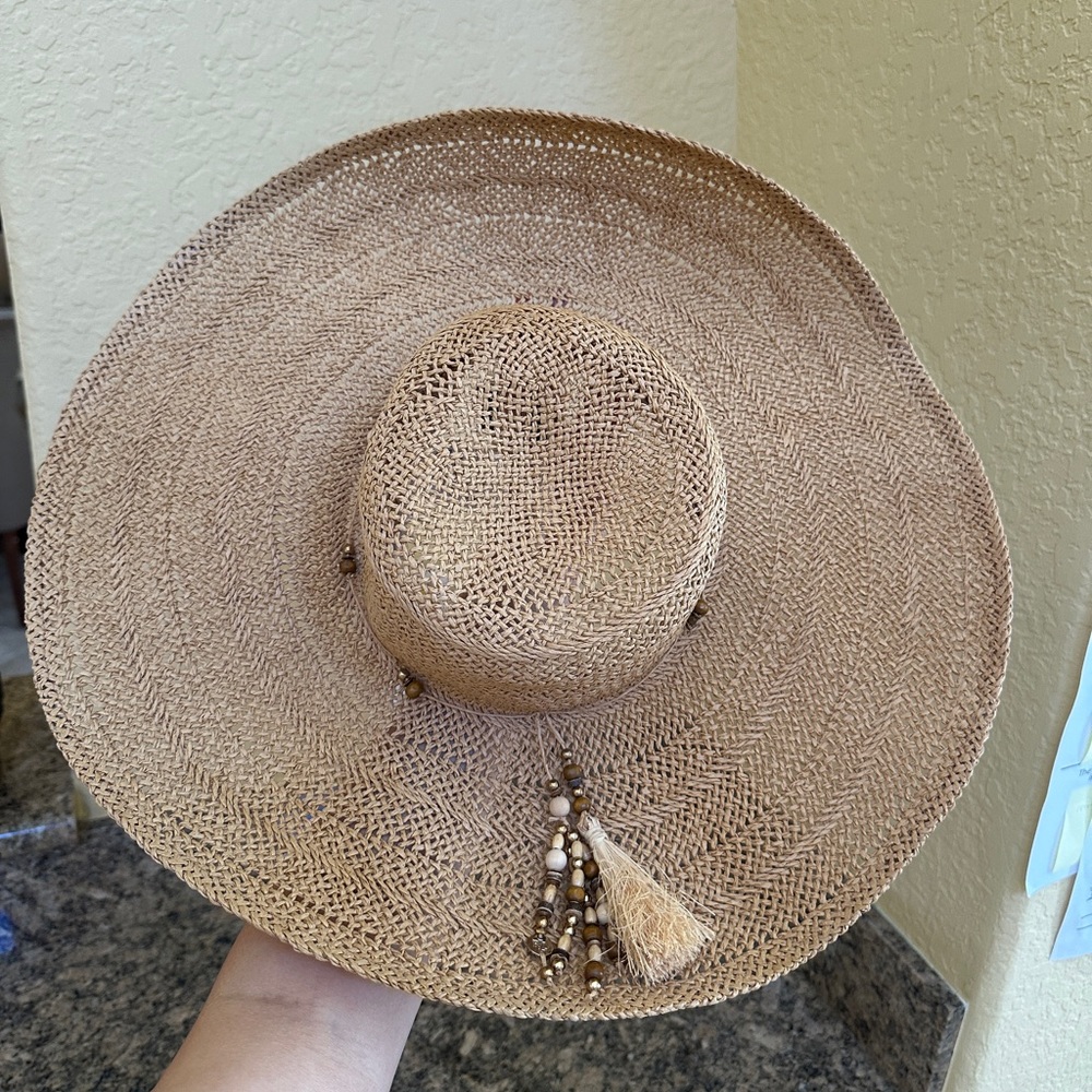 Brand New! Ralph Lauren’s Women’s Straw Sun Hat!